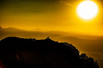 Puesta de sol hacia el mar desde el monte Adarra, Urnieta-Andoain