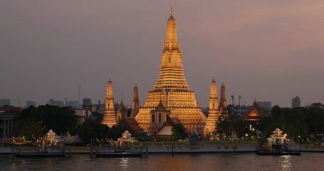 Wat Arun at sunset