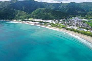 Fototapeta premium 高知県四万十町 興津海水浴場の風景