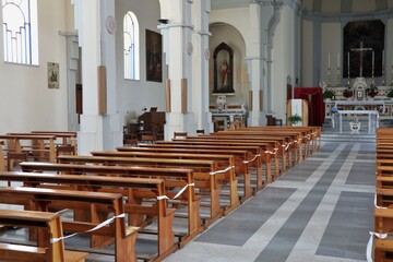 Calitri - Interno della Chiesa di San Canio Martire