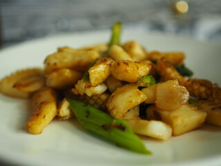 イカとアスパラの炒め物