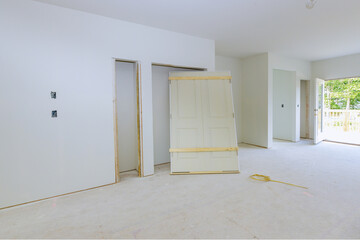 Construction for the in room waiting for installation interior doors of new house