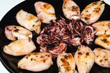 Calamares a la parrilla.