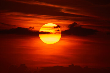 Sun setting, excellent backdrop
