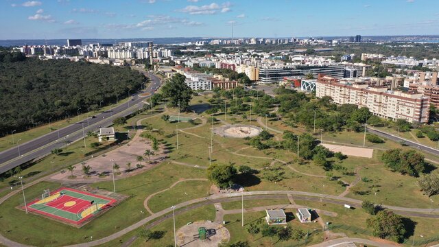 Bras&iacute;lia/DF/Brazil - 07 12 2020: 
 Vista a&eacute;rea do Parque bosque do Sudoeste no setor Sudoeste em Bras&iacute;lia, Capital do Brasil. 