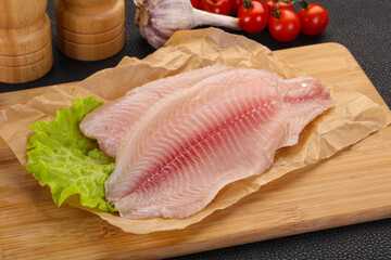 Raw tilapia fish