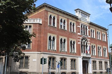 Milano city tour: la Casa di Riposo per Musicisti "Casa Verdi", fondata dallo  compositore Giuseppe Verdi