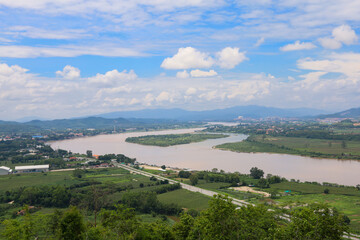 Fototapeta na wymiar View of landscape Mekong river is beautiful nature river at thailand