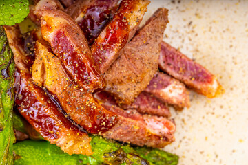 Black pepper asparagus beef dish