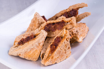 fried tofu stuffed with ground pork