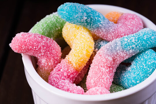 sweet and sour gummy worms