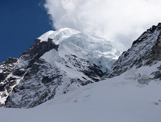 Giant glacier at Nirekha mountain summit, Himalayas, Nepal