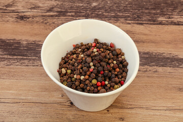 Peppercorn heap in the bowl