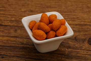 Spicy peanut heap in the bowl