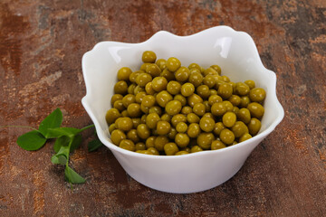 Canned Green peas in the bowl