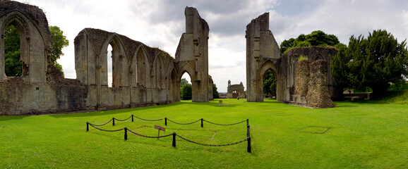 King Arthur's Grave, Glastonbury Abbey, Glastonbur, ENGLAND