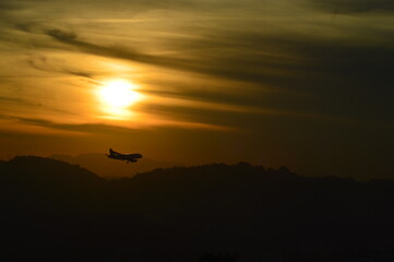 Obraz premium Sunset Plane