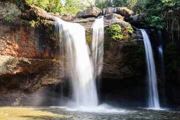 Fototapeta na wymiar Haew Suwat Waterfall