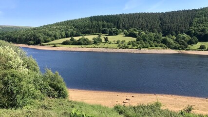 Photo of Derwent Reservoir, Sheffield in Summer