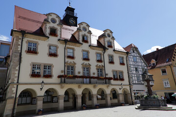 Marktbrunnen vor dem historischen Rathaus Sigmaringen