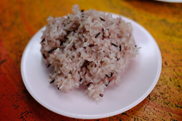 thai glutinous sticky rice 