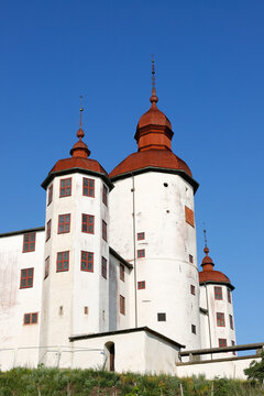 La&auml;k&ouml; castle towers located in the Swedish province ogf V&auml;sterg&ouml;tland.