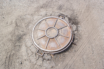 sewer well hatch