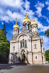 Fototapeta na wymiar traditional Russian orthodox chapel in Wiesbaden, Germany