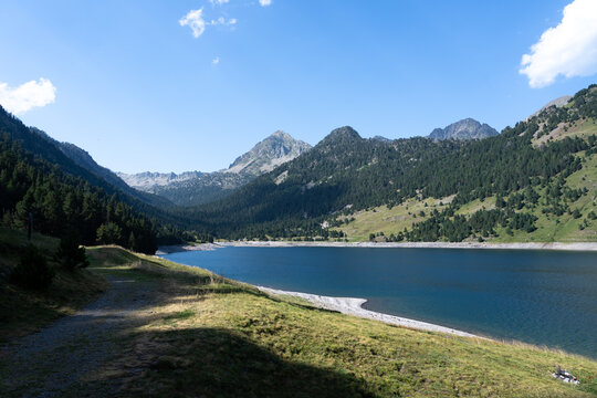 Lac de l'Oule, Hautes-Pyr&eacute;n&eacute;es