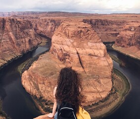 Horseshoe bend and girl