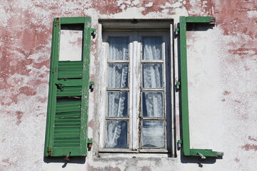 Vielle fenêtre de Saint-Martin-de-Ré