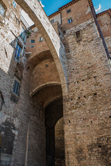 Fototapeta na wymiar Il centro storico di Perugia, un insieme di storia, arte e cultura