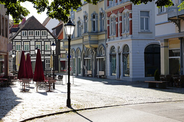 Fototapeta na wymiar Hameln an der Weser Fußgängerzone Bäckerstraße