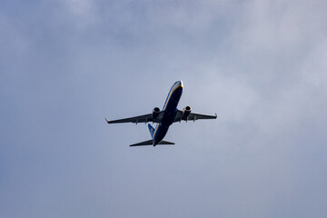 Fototapeta na wymiar Airplanes in the Sky, Ireland, Ryanair