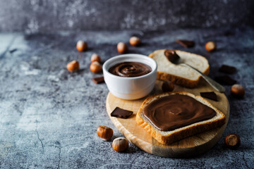 Chocolate hazelnut pasta with sandwich