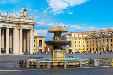 Naklejka premium Fontenário na Praça de São Pedro, Vaticano, Roma