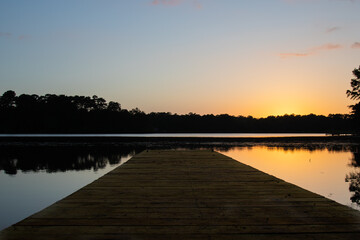Fototapeta premium SUNSET ON THE LAKE