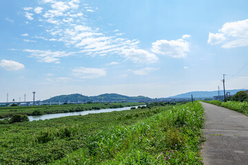 A view of a riverbed on a clear Japanese summer day