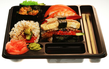 japanese traditional sushi set