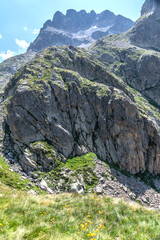 Paysage de montagne dans le parc du Mercantour dans le Sud des Alpes 
Mountain landscape in Alps