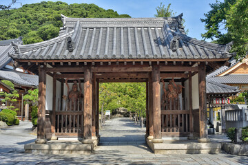須磨寺の仁王門