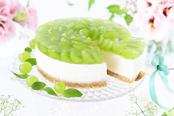 シャインマスカット のレアチーズケーキ