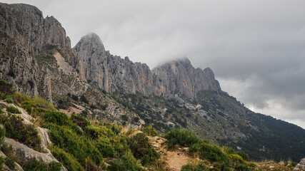 Naklejka premium Sierra Bernia Mountains in Spain at Costa Brava region