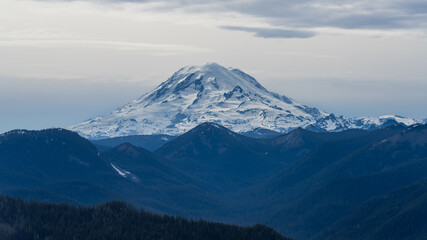 Fototapeta na wymiar Mount Rainier As Seen From the South looking North