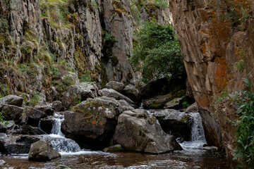 Fototapeta na wymiar bubbling river in the gorge