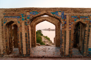 Satyun Jo aastan , River Indus, Sukkur.