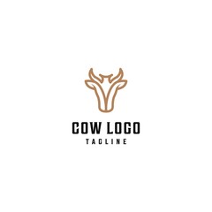 Vector design of a cow head on a white background. minimalist line