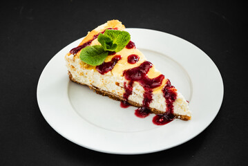 cheesecake with berry sauce