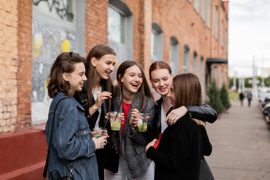 Teenagers friends hangout on the street.