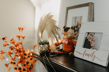 A house decorated for thanksgiving